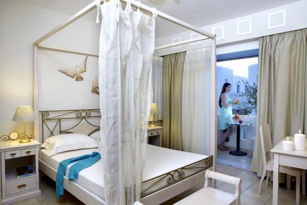 Mitos Suites Айос-Прокопіос Екстер'єр фото