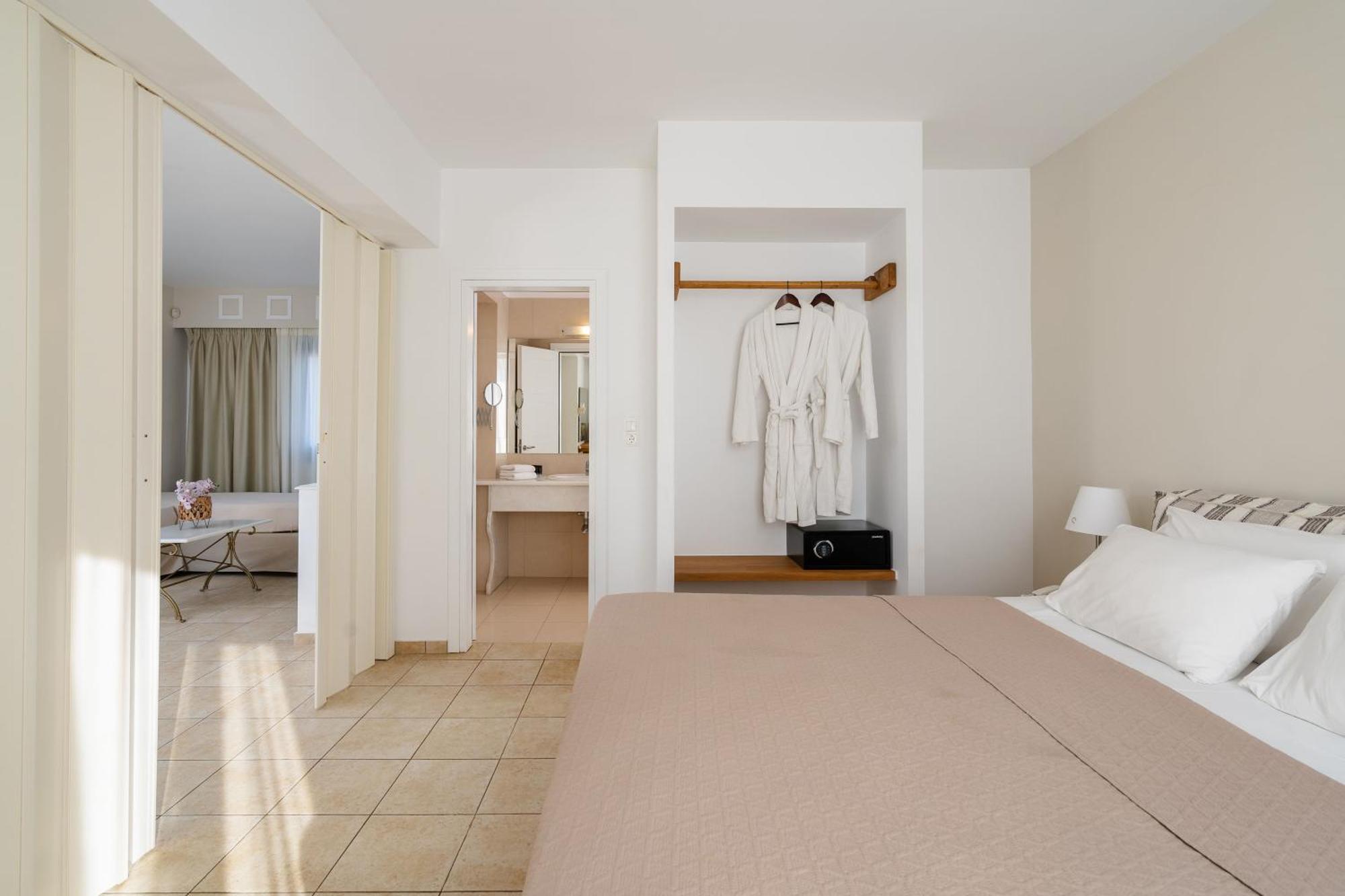 Mitos Suites Айос-Прокопіос Екстер'єр фото