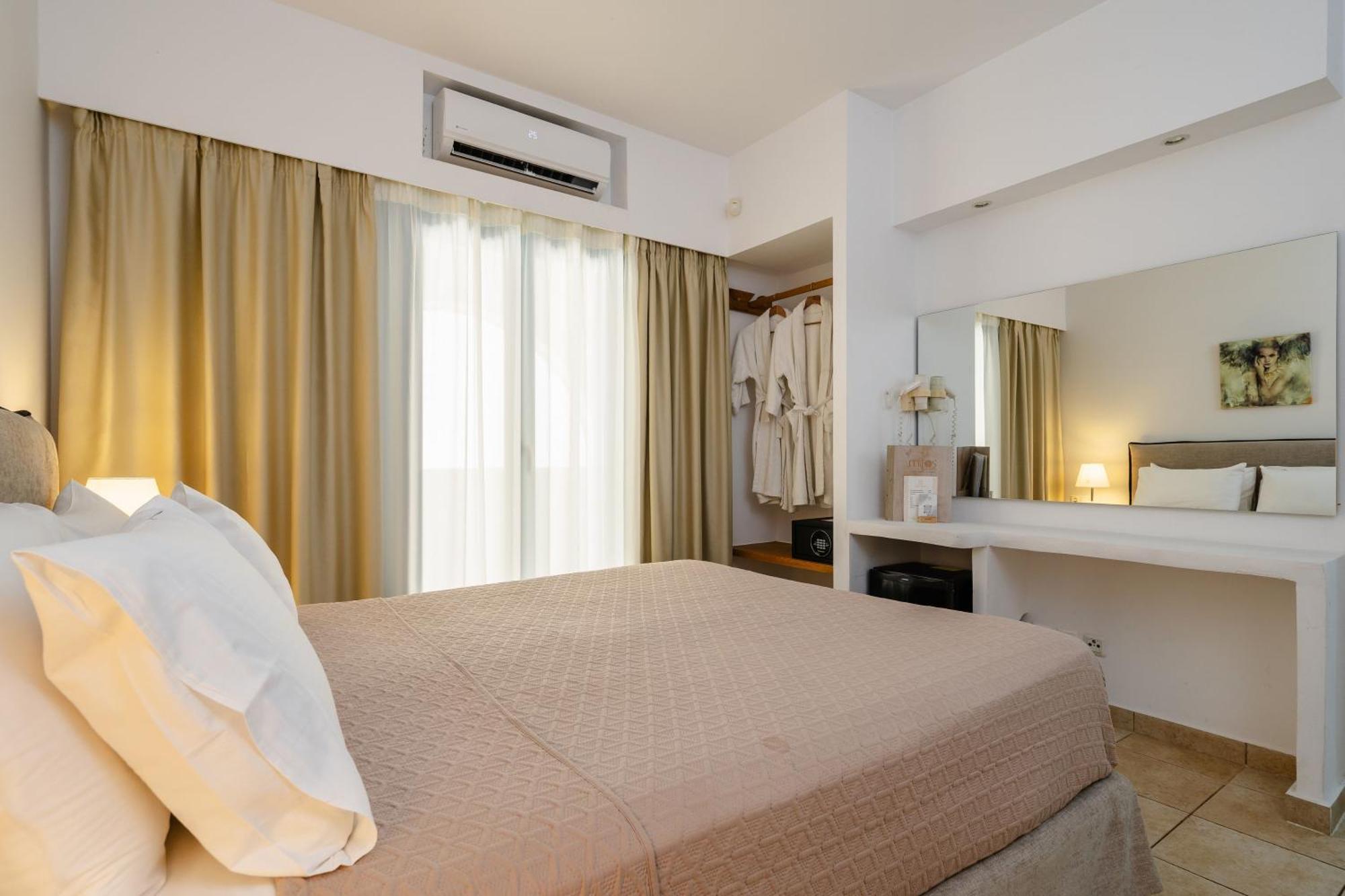 Mitos Suites Айос-Прокопіос Екстер'єр фото